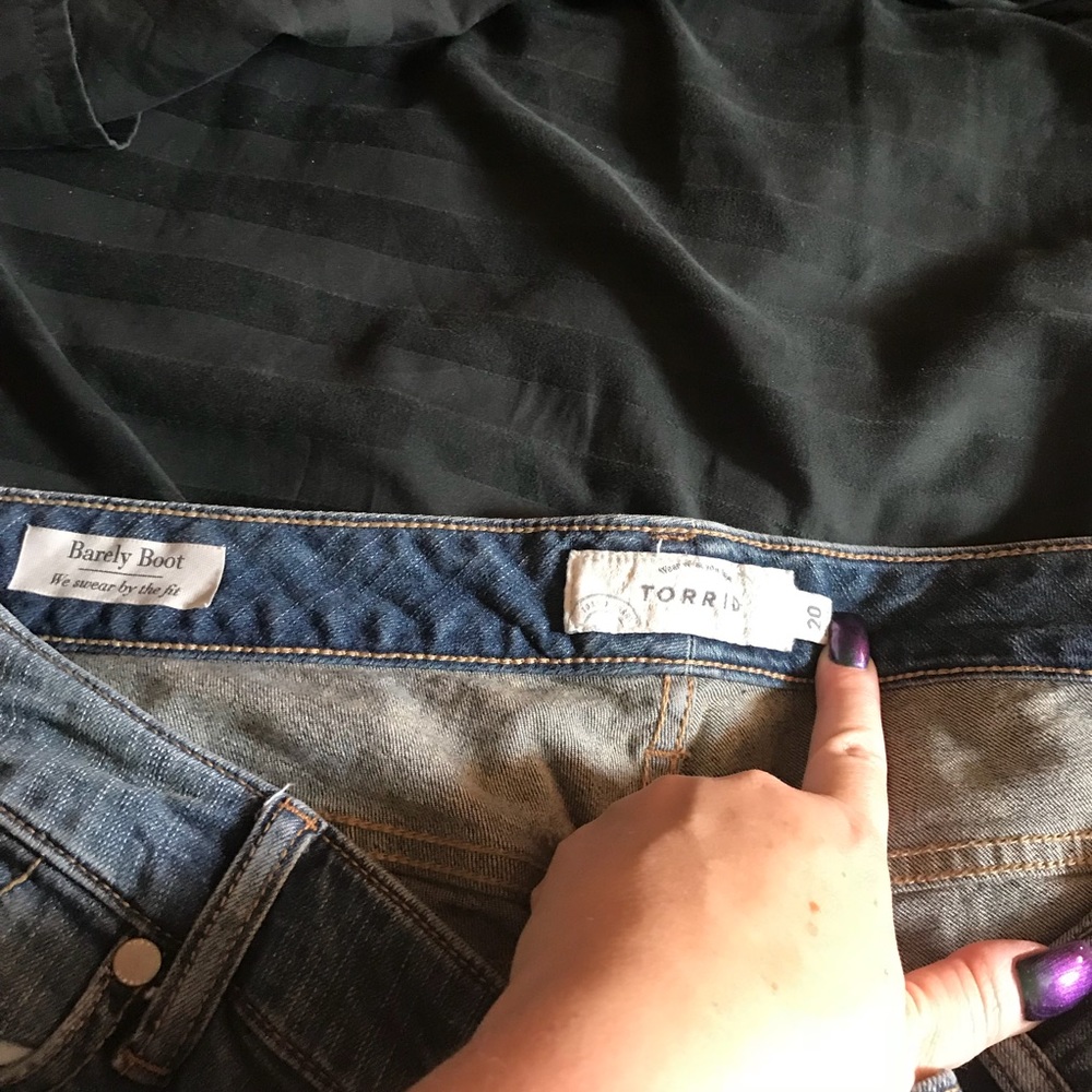 Never worn Torrid size 20 barely boot jeans